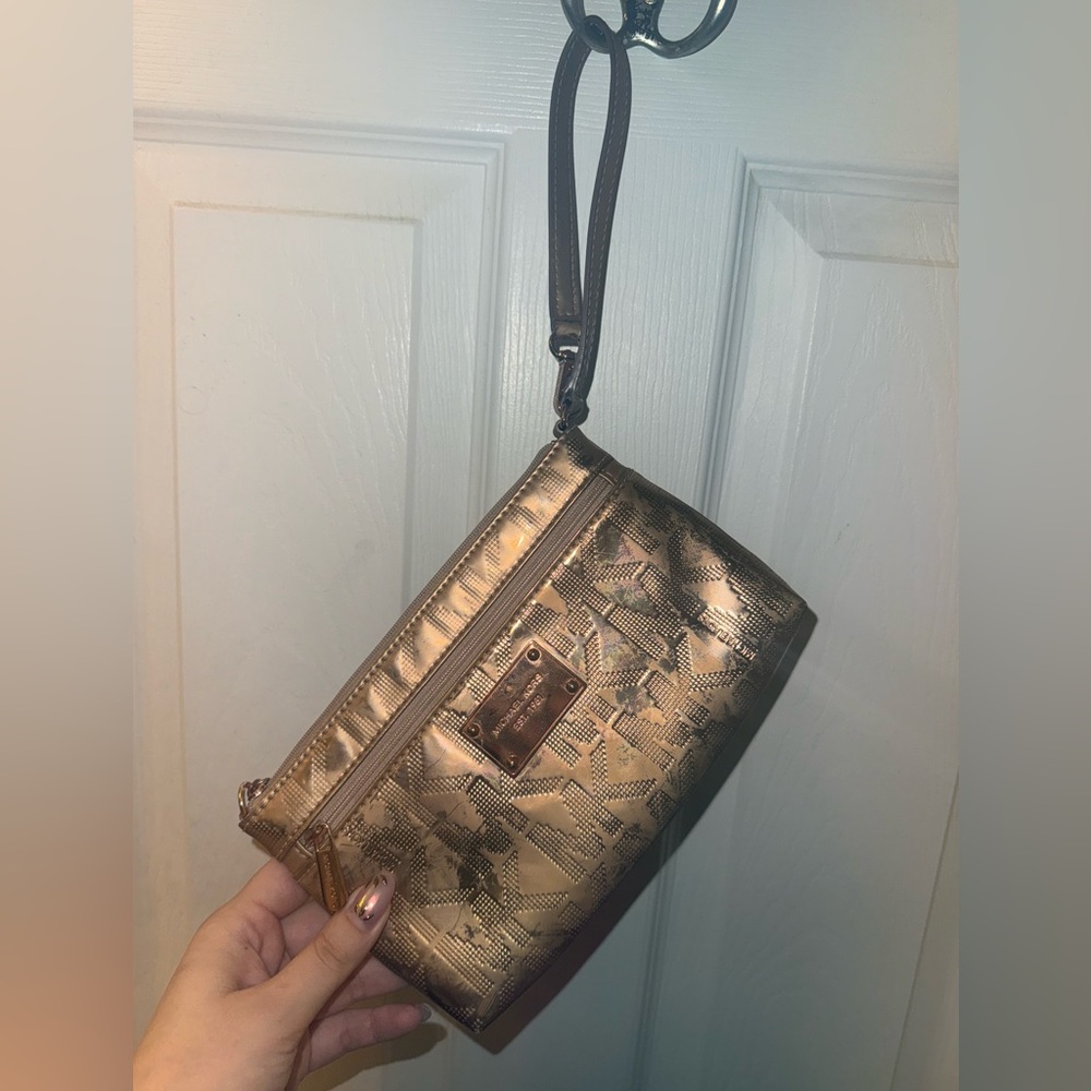 Michael Kors Rose Gold Designer Wristlet